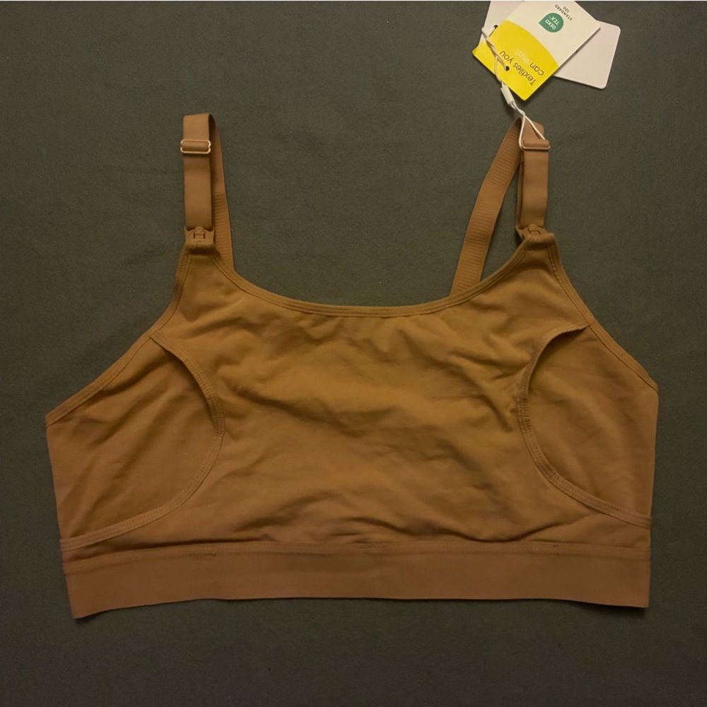 NWT Momcozy Pumping/Nursing Bra